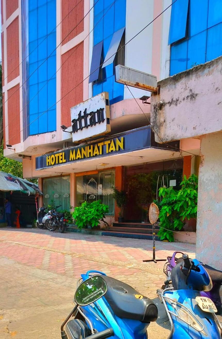 Hotel Manhattan チェンナイ エクステリア 写真